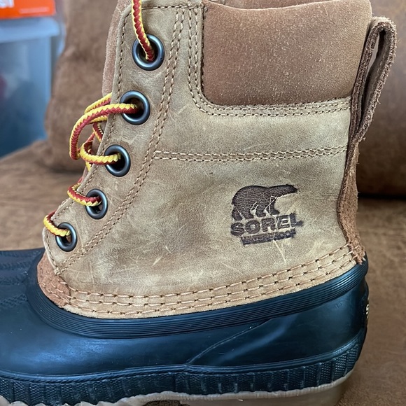 Sorel Cheyanne II Kids Lace Up Duck Boots Waterproof Insulated - Picture 7 of 11